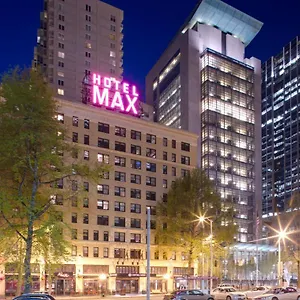 Max USA